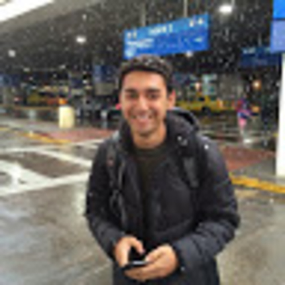 Meet your Posher, Alexi